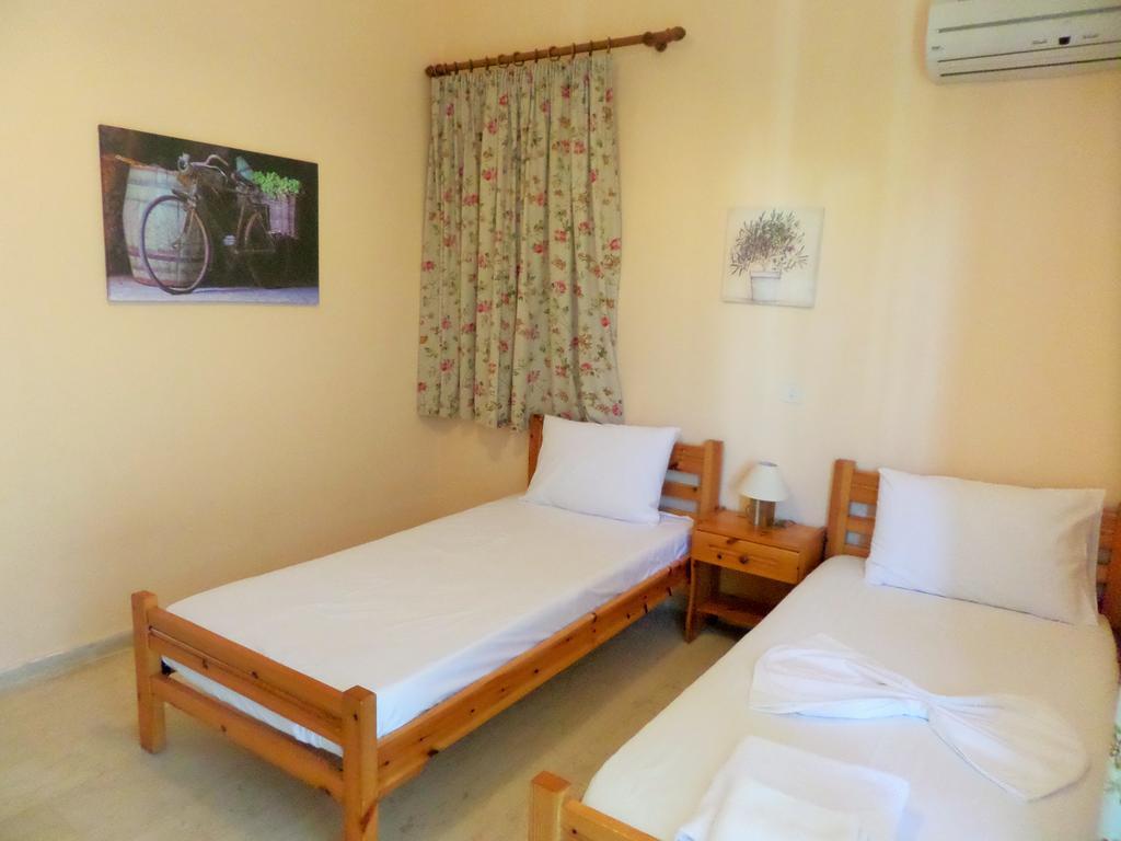 Stamoulis Apartments Agia Efimia Room photo